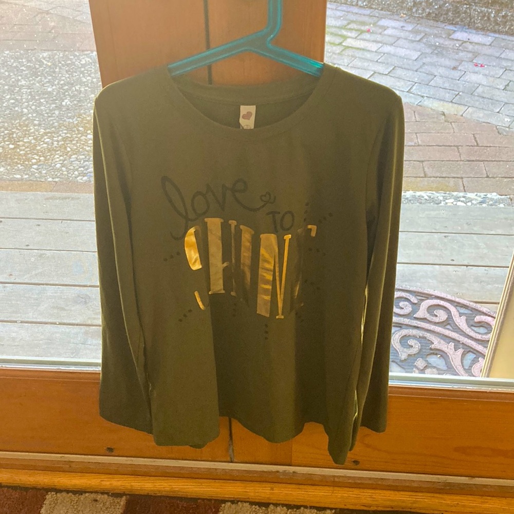 Bugui Long Sleeve Tee. Love to Shine 100% cotton Olive green Size 14 L girl NWOT